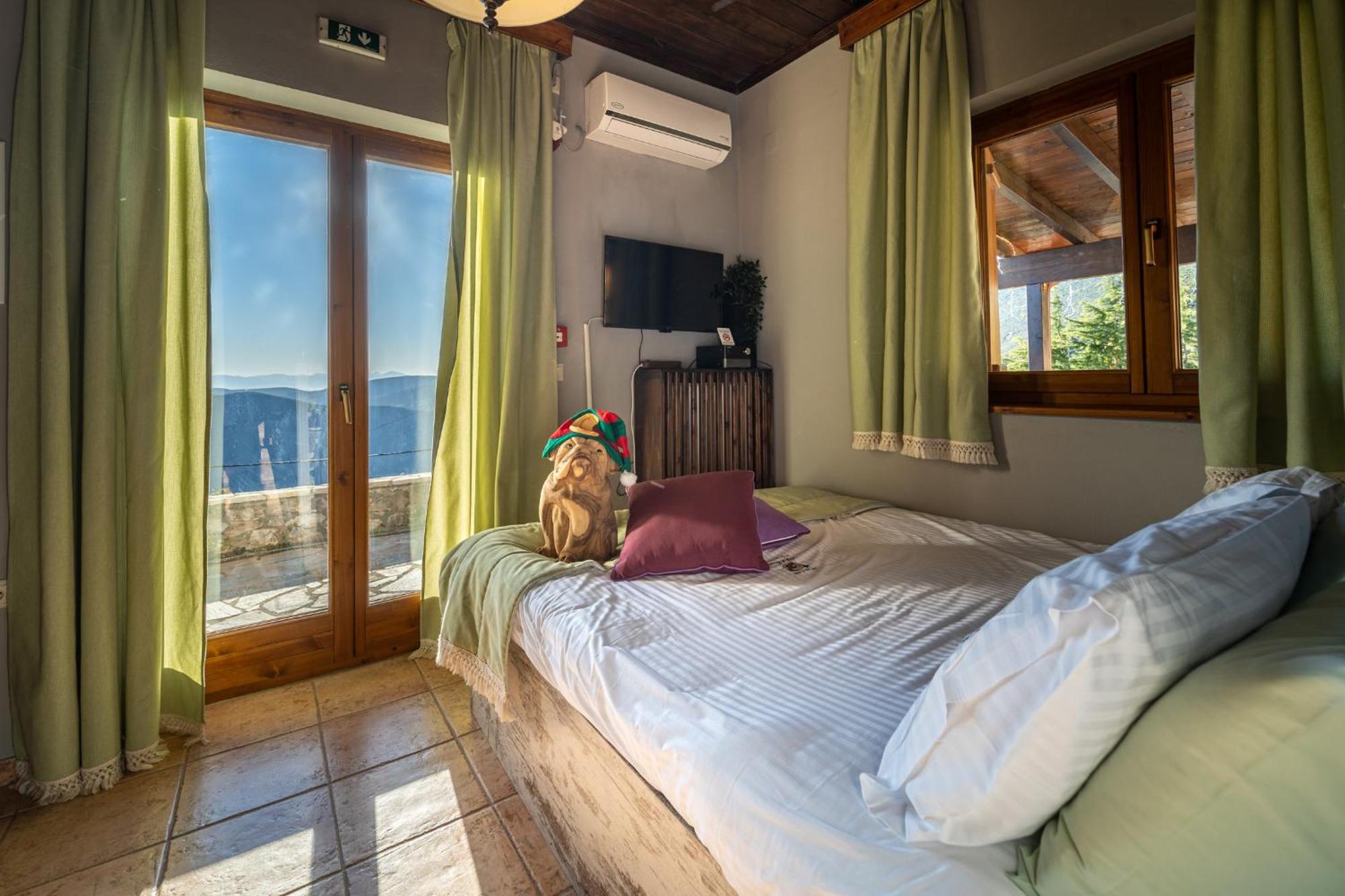 Rock Dandy Deluxe Chalet In Arachova - Delphi, Sauna, Prv Parking, Amazing View Exterior foto